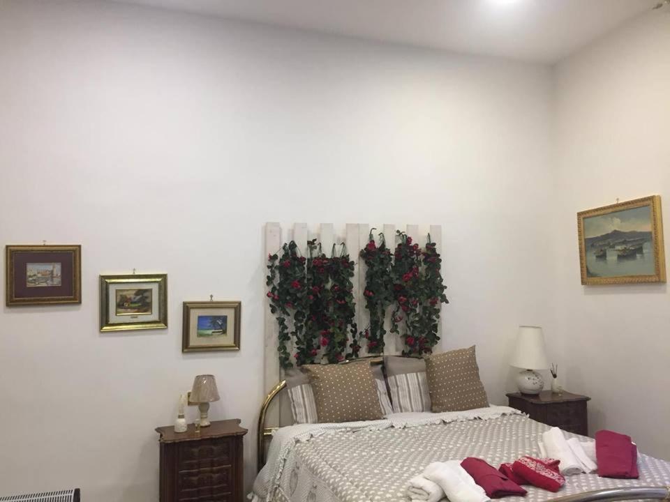 Room Don Carlo Naples Extérieur photo