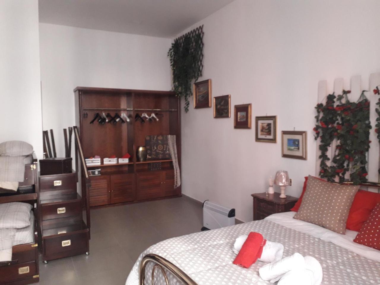 Room Don Carlo Naples Extérieur photo